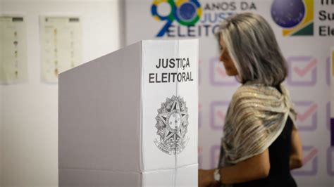 Locais de Votação na Zona 177 (Paraná) .